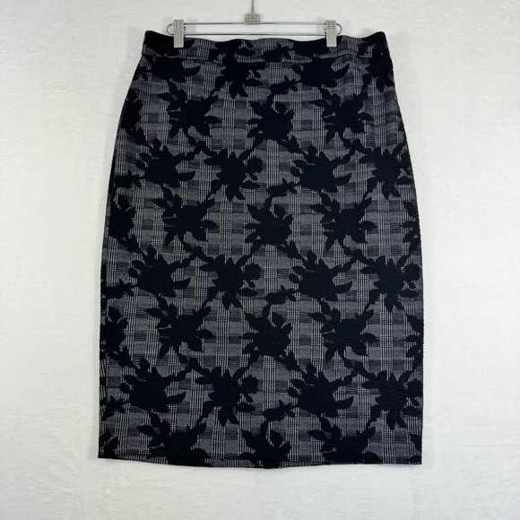Ivanka Trump Black Gray Floral Pencil Skirt Large Church Service Ministry Office - Picture 2 of 11